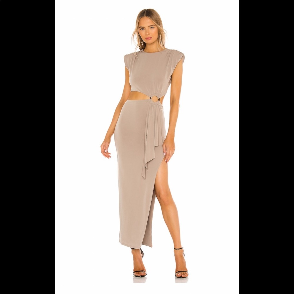 Encore Dress in Taupe
Lovers and Friends - retails for $198 on Revolve